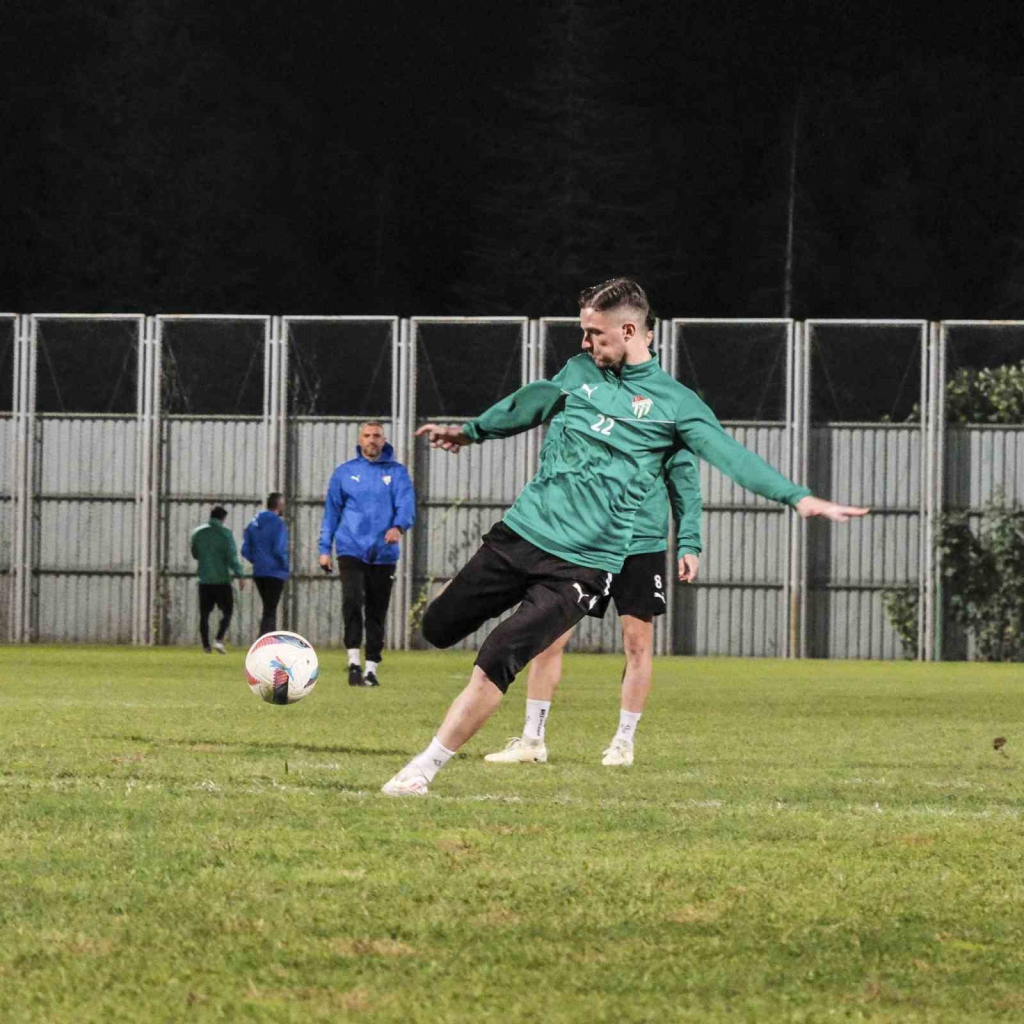 20241030aw319184 0.jpg