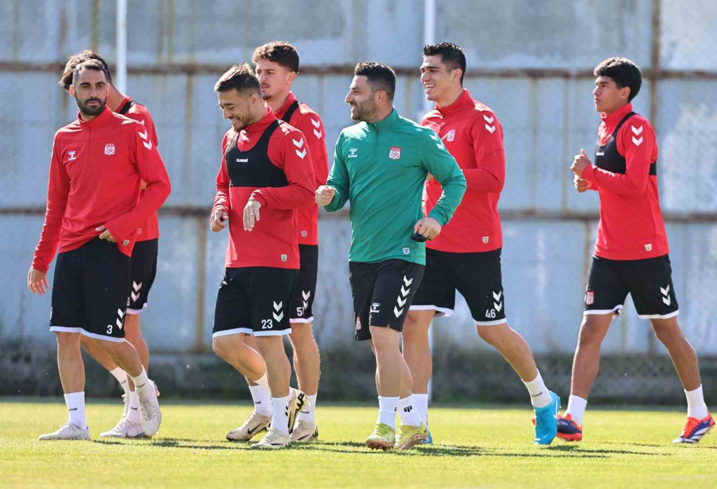 20241031aw319821 0.jpg