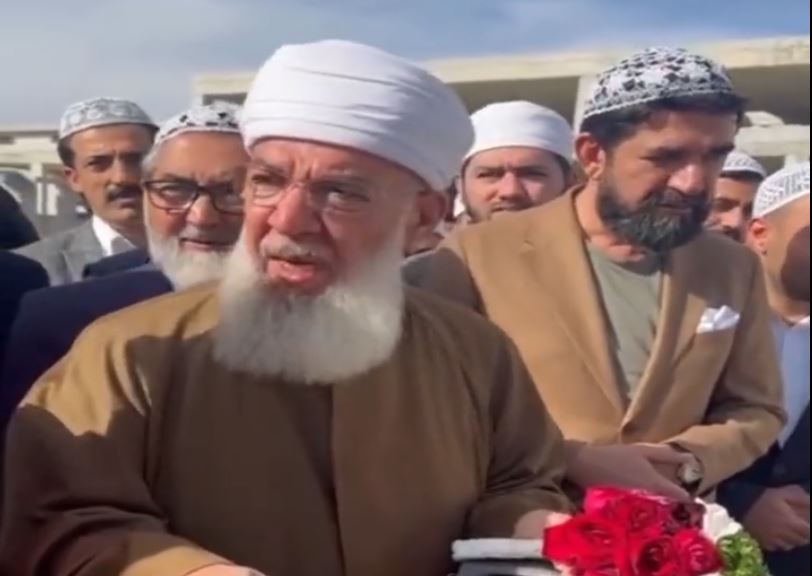 Büyükakın şaşırtmıyor. Menzilci Serdar Tuncer de Kocaeli Kitap Fuarı’nda konuşacak!