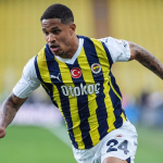 Fenerbahçe Cengiz Ünder’in sağ kasık kas tendon bileşkesinde kısmi yırtık, Jayden Oosterwolde’nin ise sol dizinde ön çapraz bağ rüptürü tespit edilmiştir.