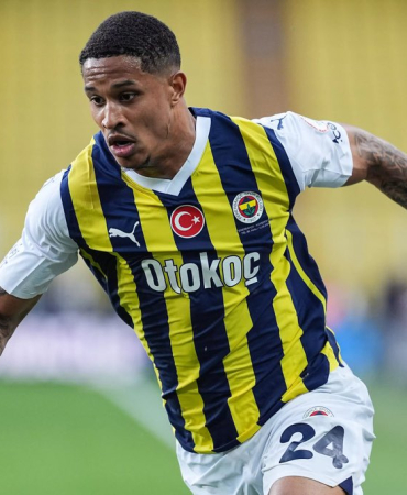 Fenerbahçe Cengiz Ünder’in sağ kasık kas tendon bileşkesinde kısmi yırtık, Jayden Oosterwolde’nin ise sol dizinde ön çapraz bağ rüptürü tespit edilmiştir.