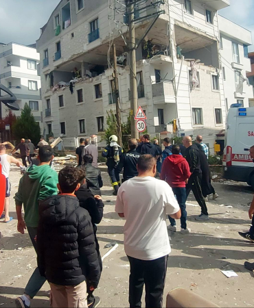 Gebze’de bir binada patlama 7 yaralı