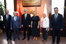 Hürriyet, Devlet Tiyatroları Genel Müdürü Tamer Karadağlı’yı ziyaret etti