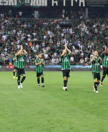 KOCAELİSPOR'UN İLK 7 HAFTALIK KARNESİ YEŞİL SİYAHLILAR LİDERLİK KOLTUĞUNA OTURAMADI TRENDYOL 1. LİG'İN ZİRVESİNDE 13 PUANLI 3 TAKIM BULUNUYOR