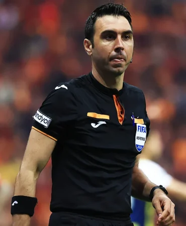 UEFA’dan Arda Kardeşler’e görev