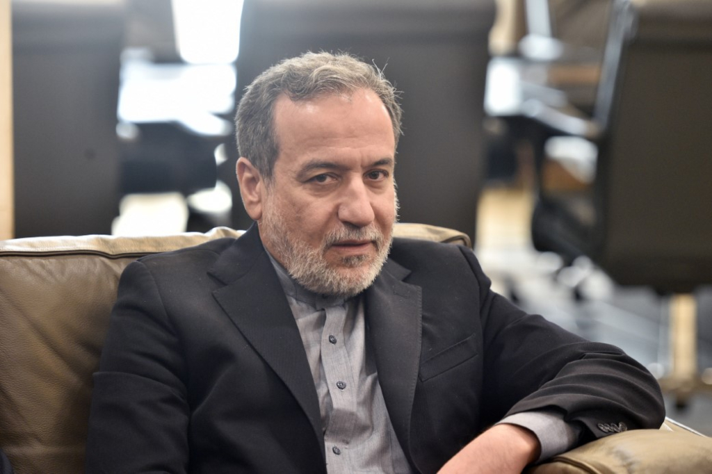 aw301452 04 1728057710.jpg