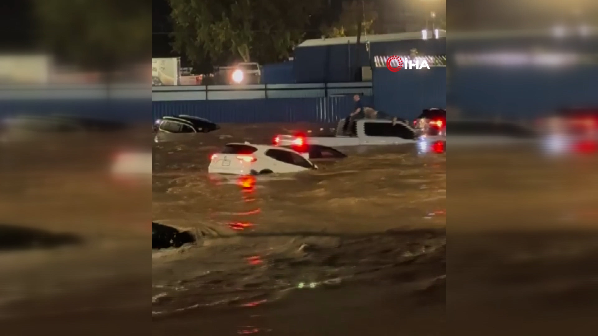 sequence 0200 00 00 00still008.jpg