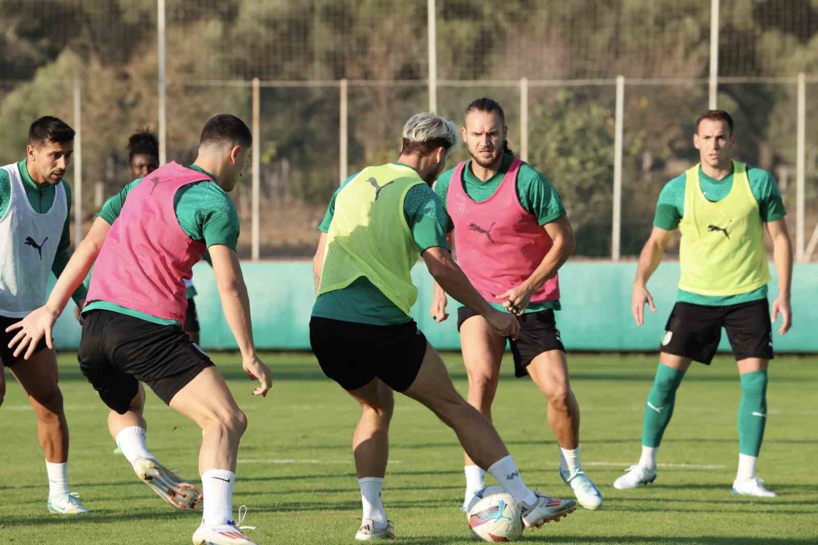 20241101aw320276 0.jpg