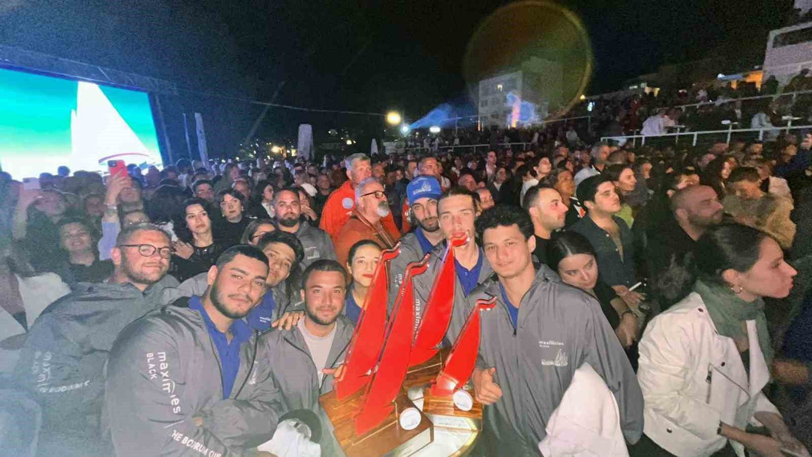 20241101aw320504 0.jpg