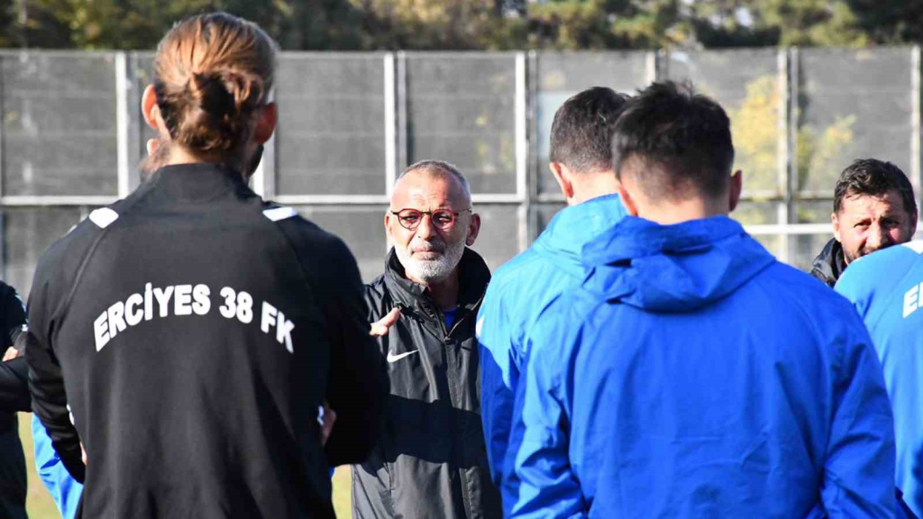 20241101aw320506 0.jpg