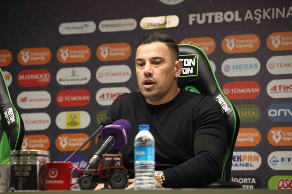 20241103aw321621 0.jpg