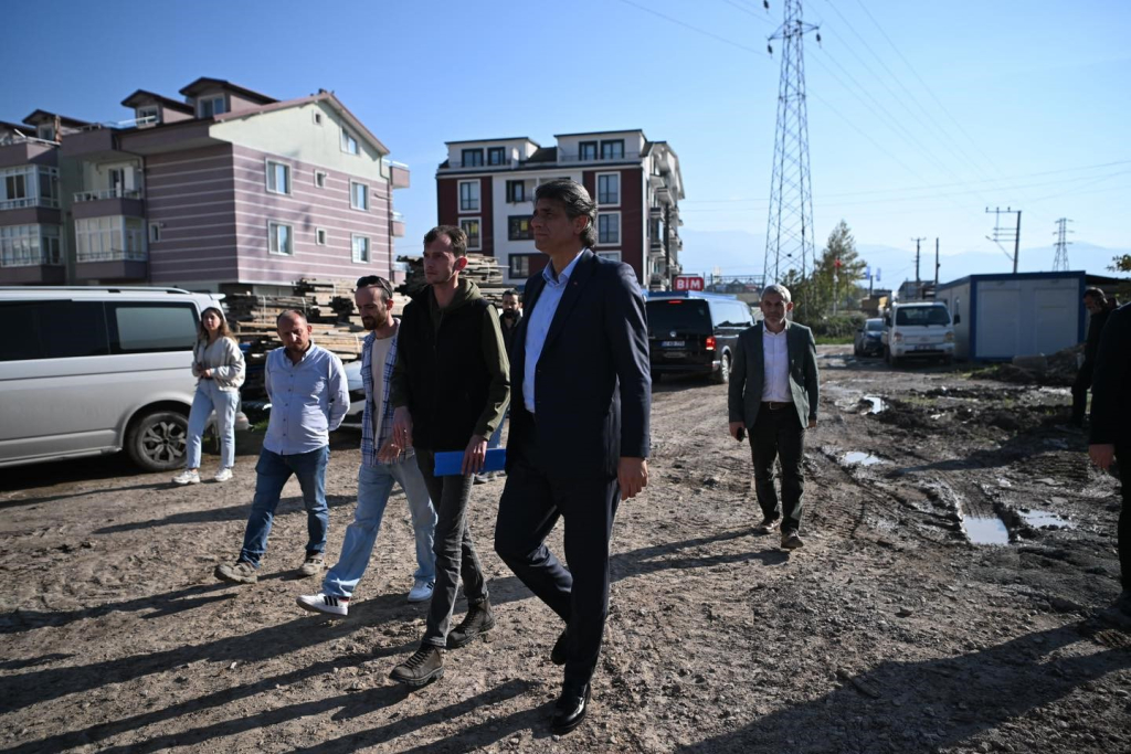 20241104aw322018 0.jpg