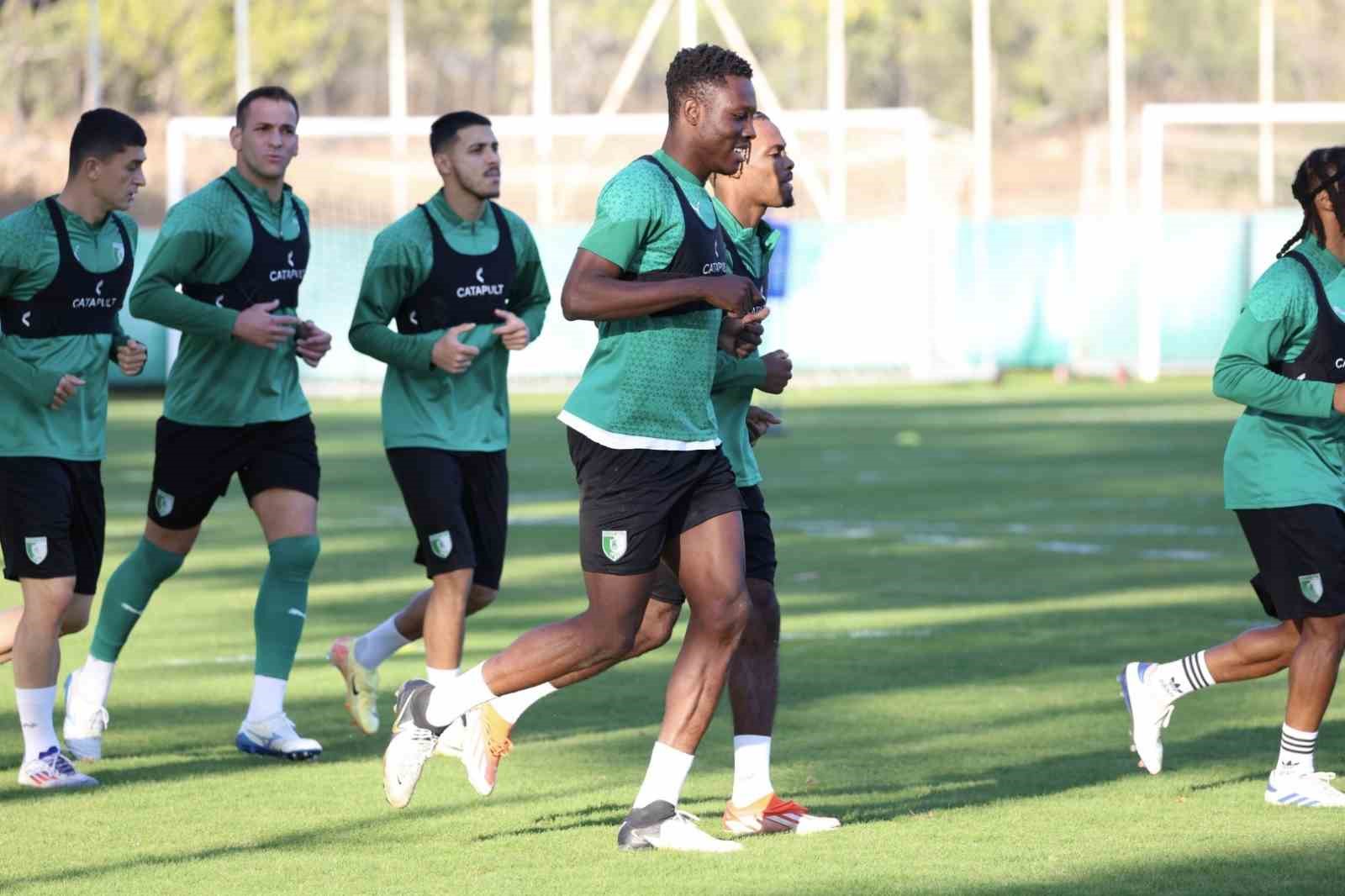 20241107aw324264 0.jpg