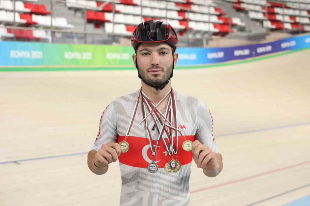 20241109aw325441 0.jpg