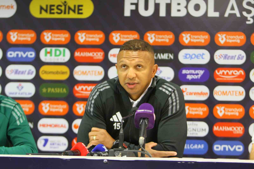 20241109aw325785 0.jpg