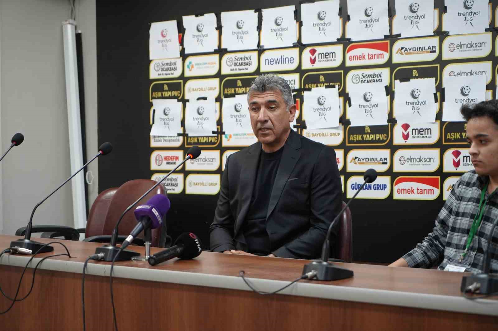 20241110aw326371 0.jpg