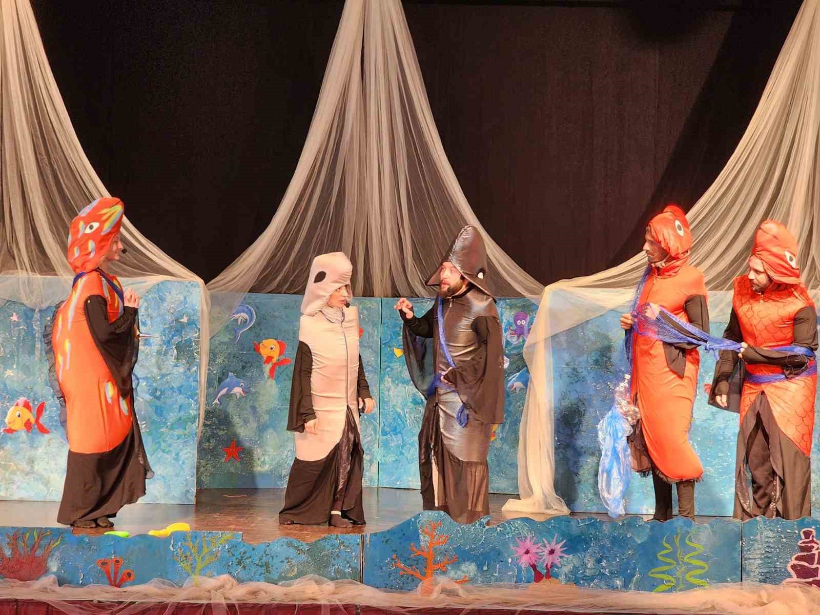 20241111aw326720 0.jpg