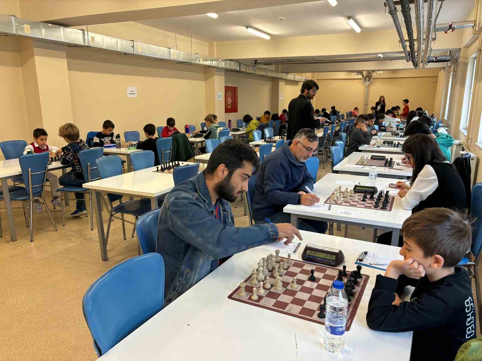 20241111aw326915 0.jpg