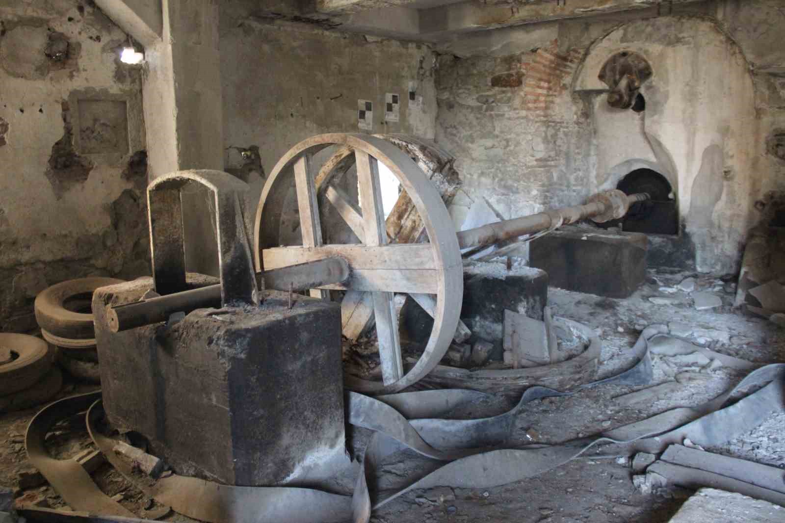 20241112aw327535 0.jpg