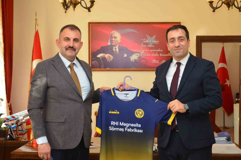 20241113aw328152 0.jpg