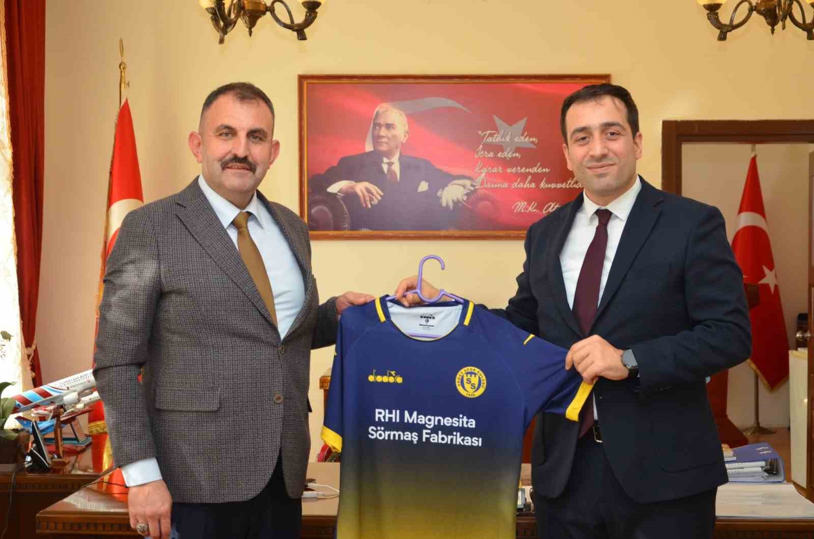 20241113aw328152 0.jpg