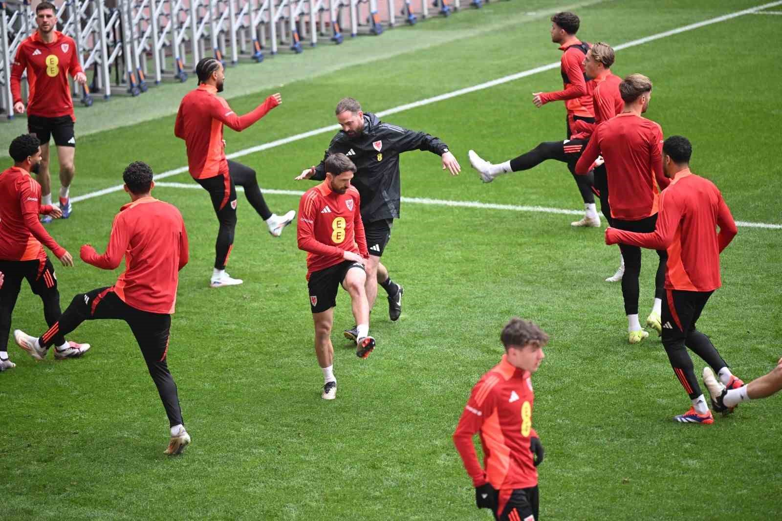 20241115aw329713 0.jpg