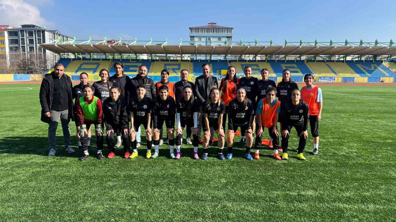 20241117aw330870 0.jpg