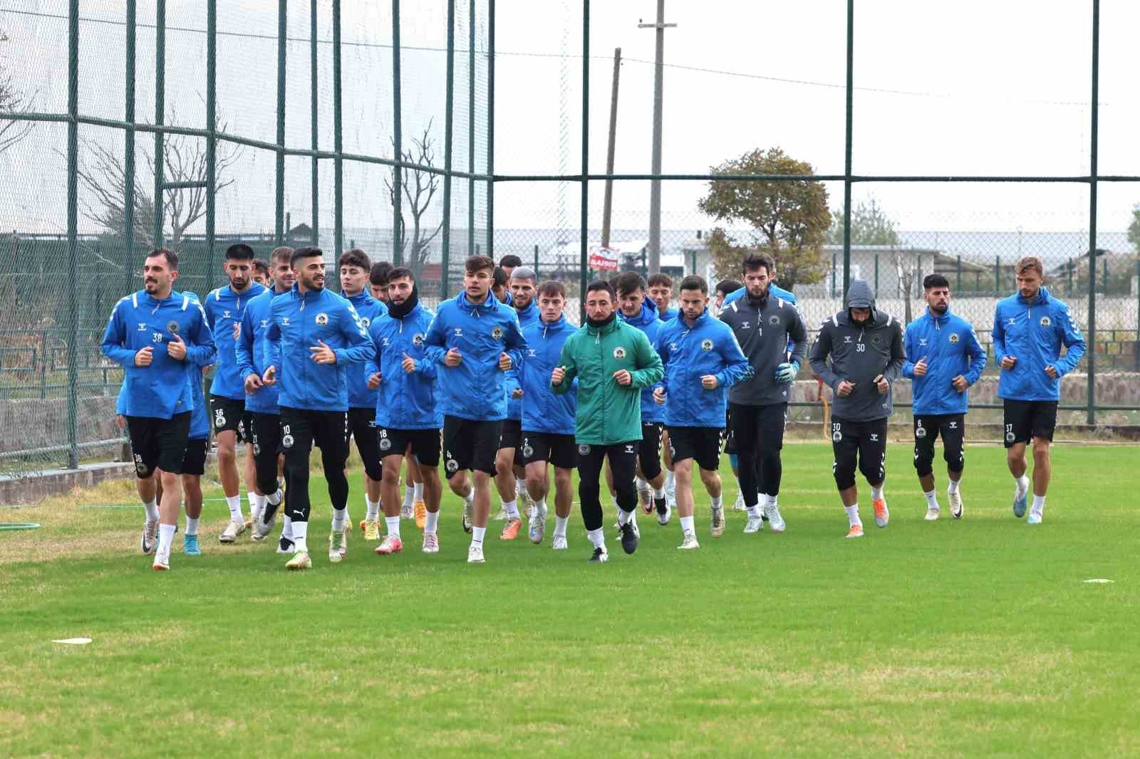 20241118aw331186 0.jpg