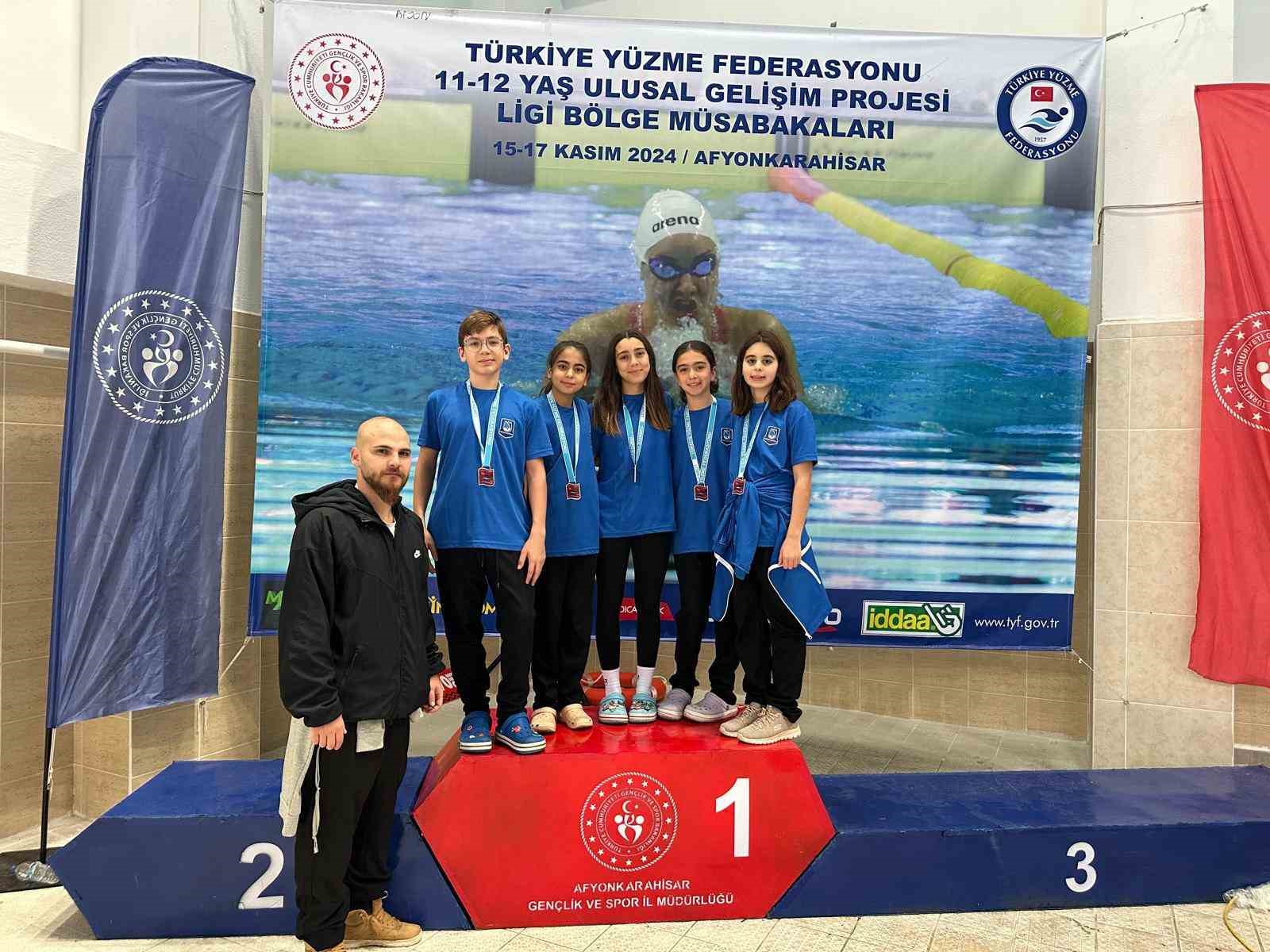 20241118aw331211 0.jpg