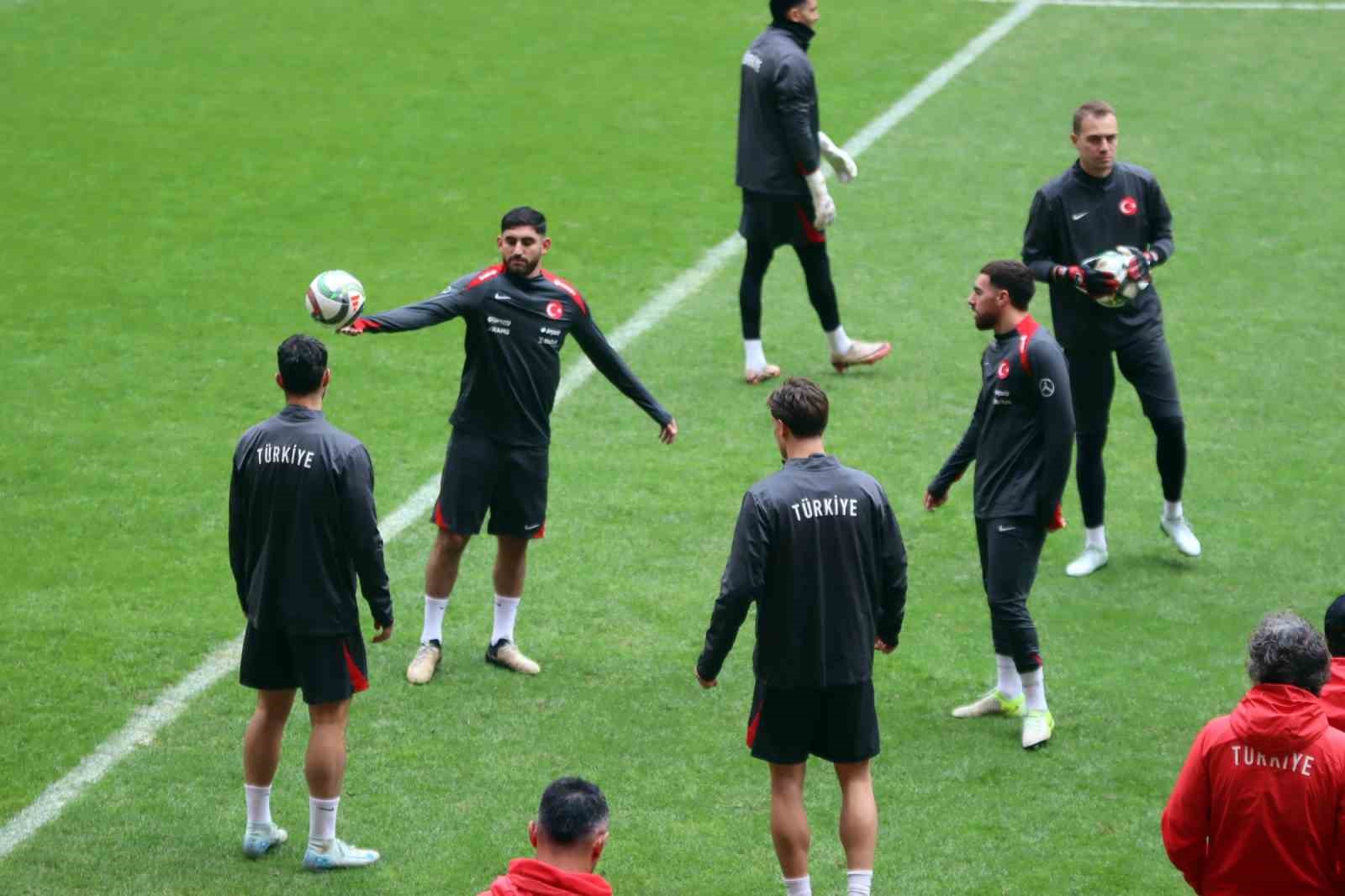 20241118aw331243 0.jpg