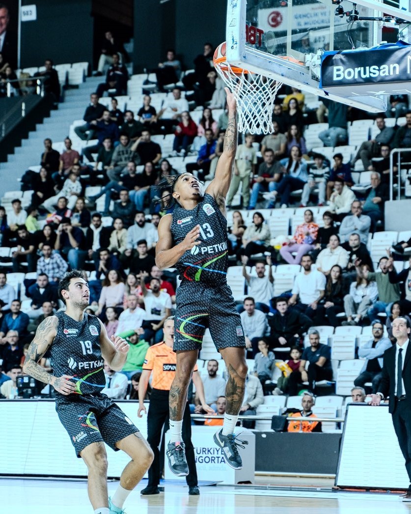 20241120aw332725 0.jpg