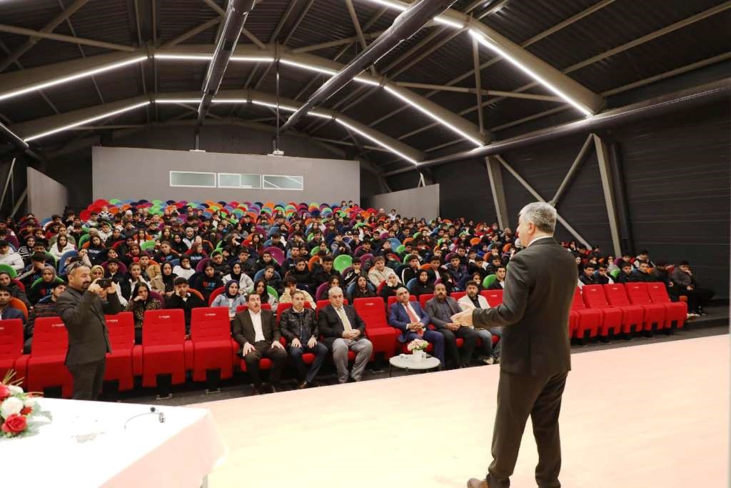 20241121aw333512 0.jpg