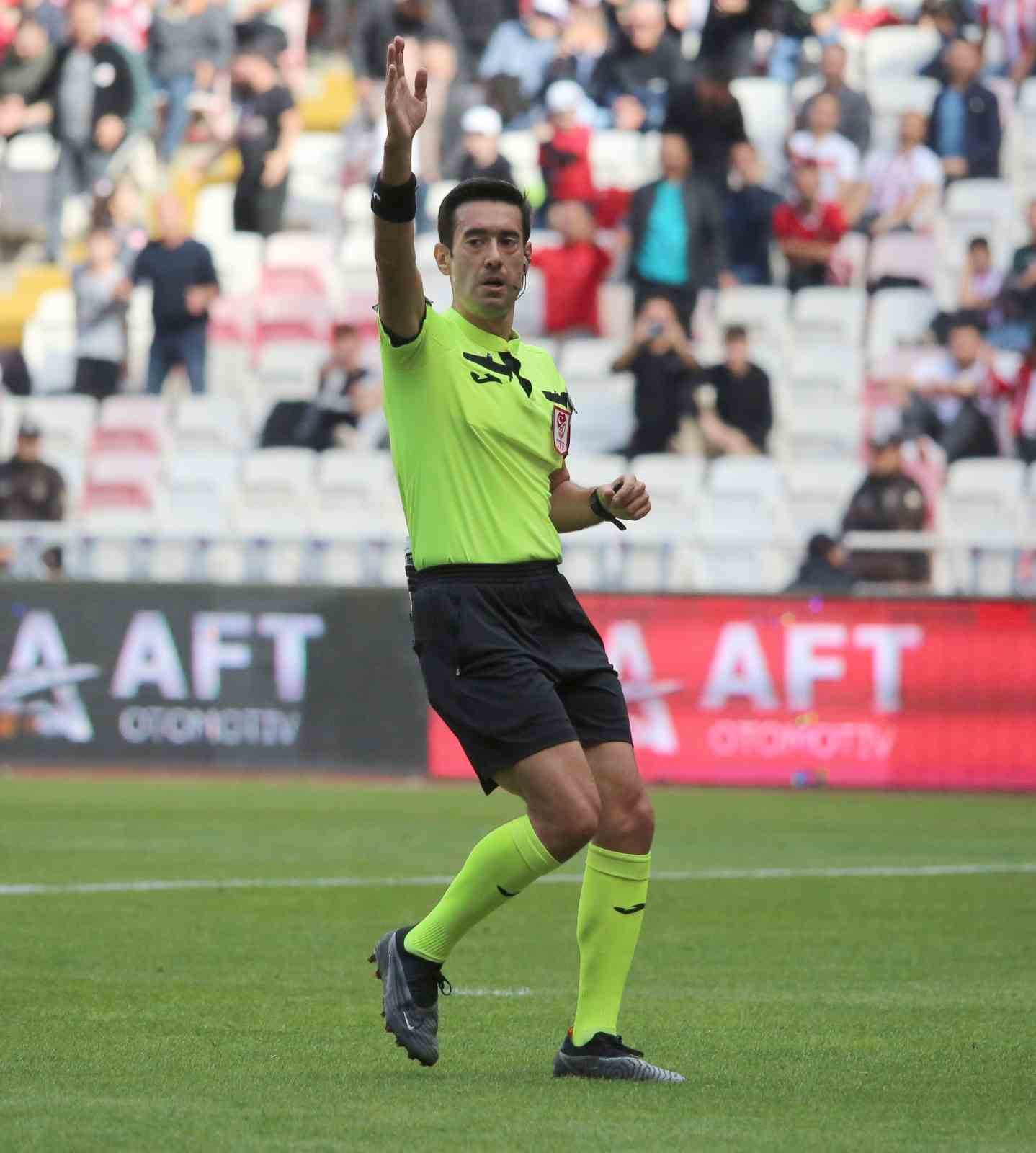 20241121aw333664 0.jpg