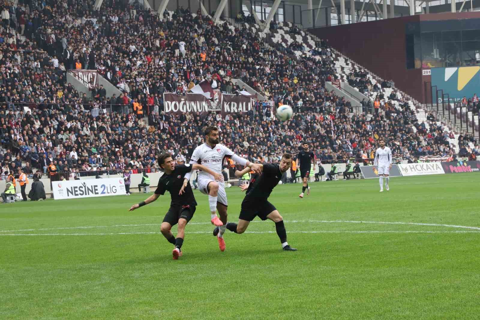 20241122aw334133 0.jpg