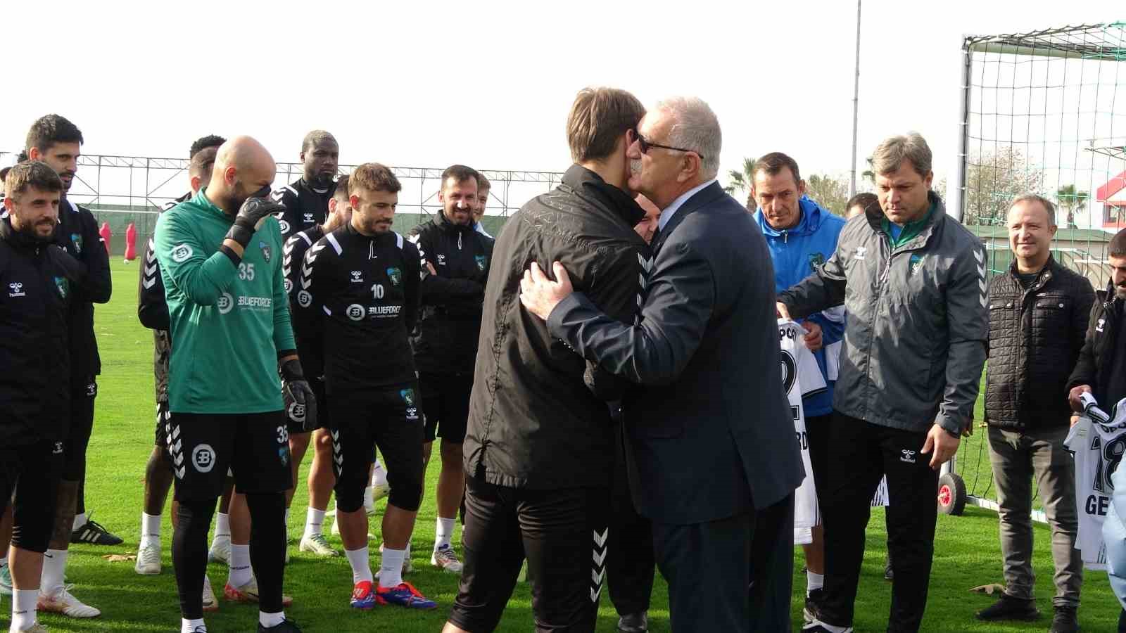 20241122aw334810 0.jpg