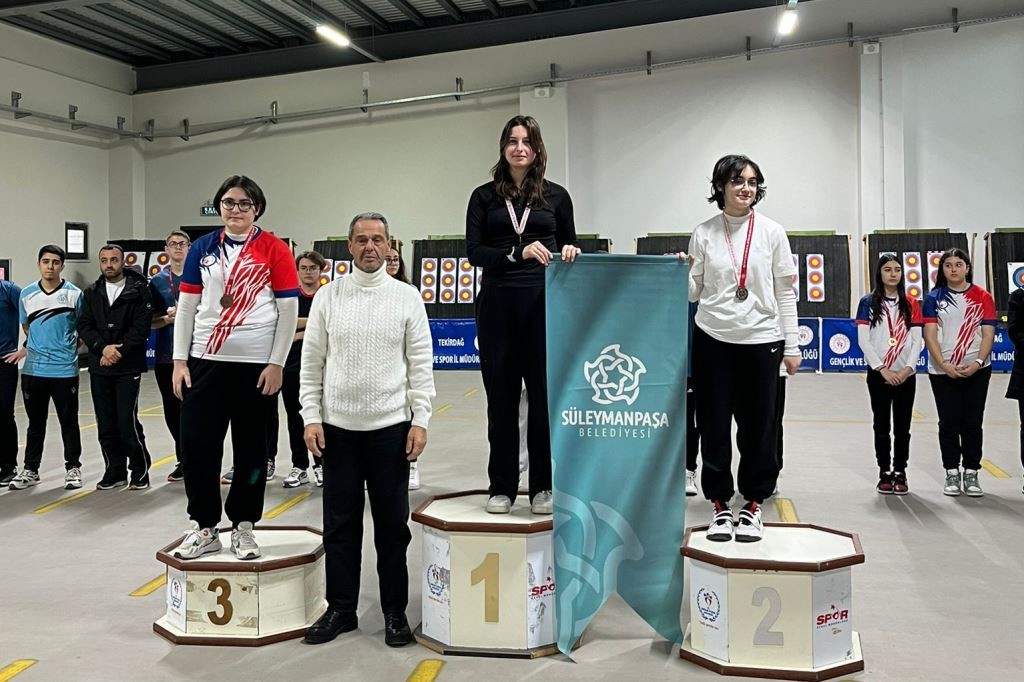 20241125aw337013 0.jpg