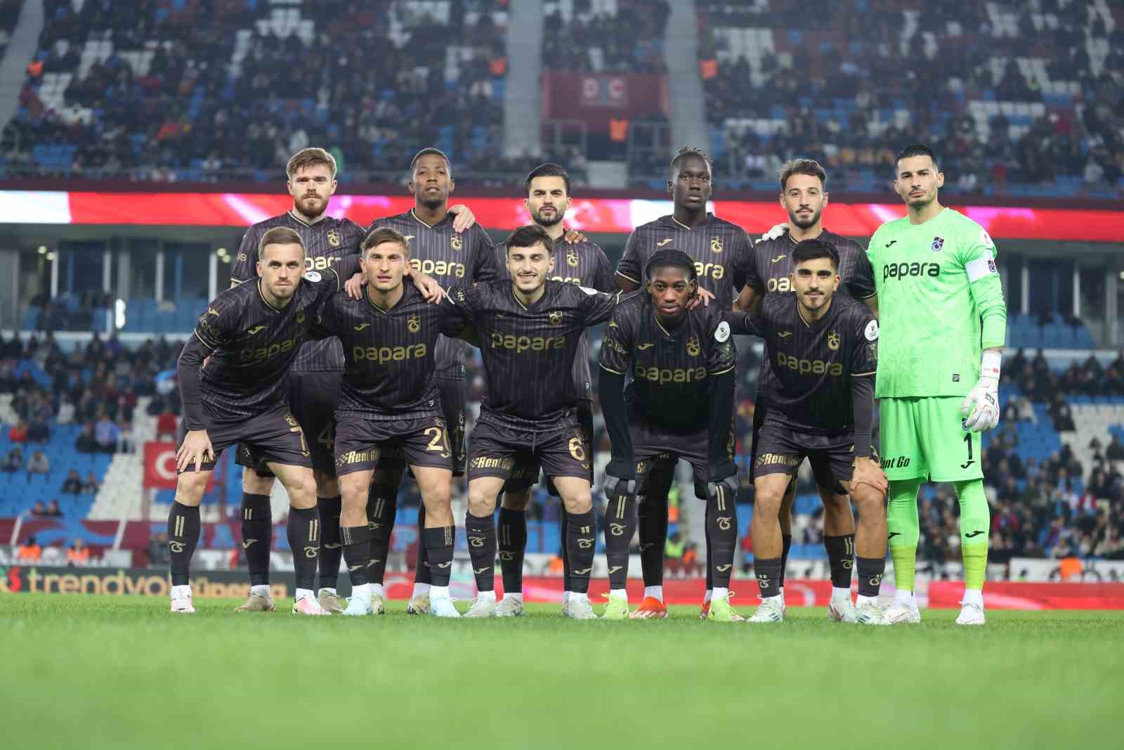 20241125aw337100 0.jpg