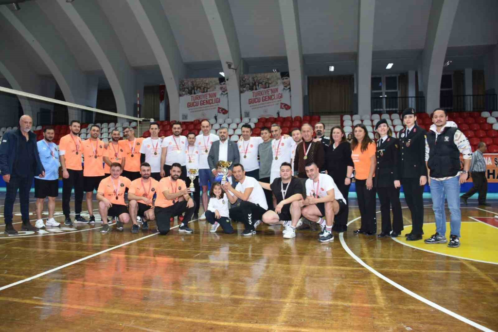 20241126aw337423 0.jpg