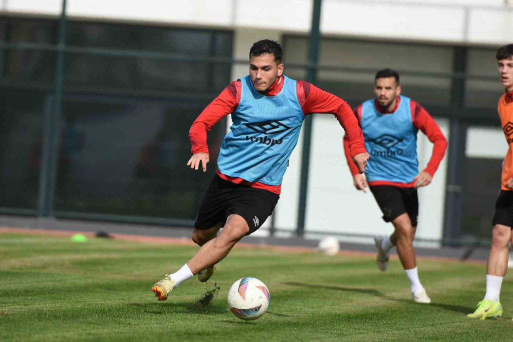 20241126aw337625 0.jpg