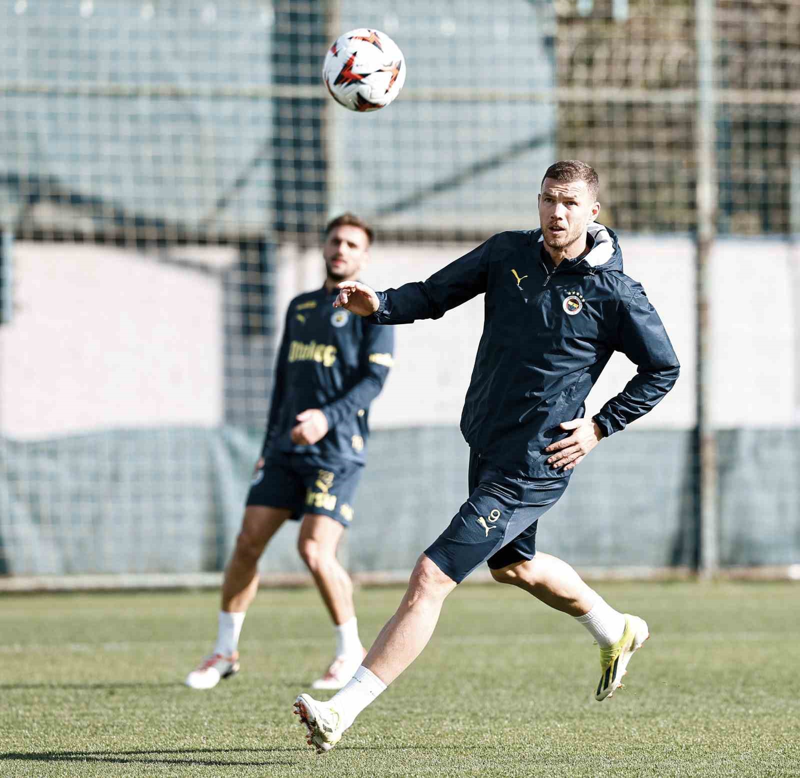 20241126aw337653 0.jpg