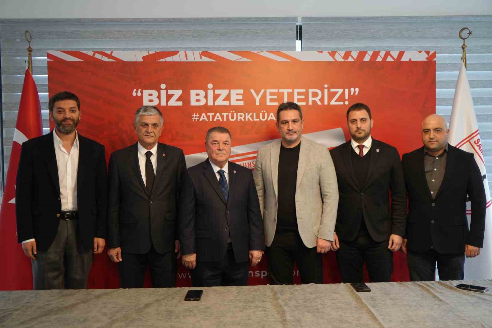 20241126aw337841 0.jpg