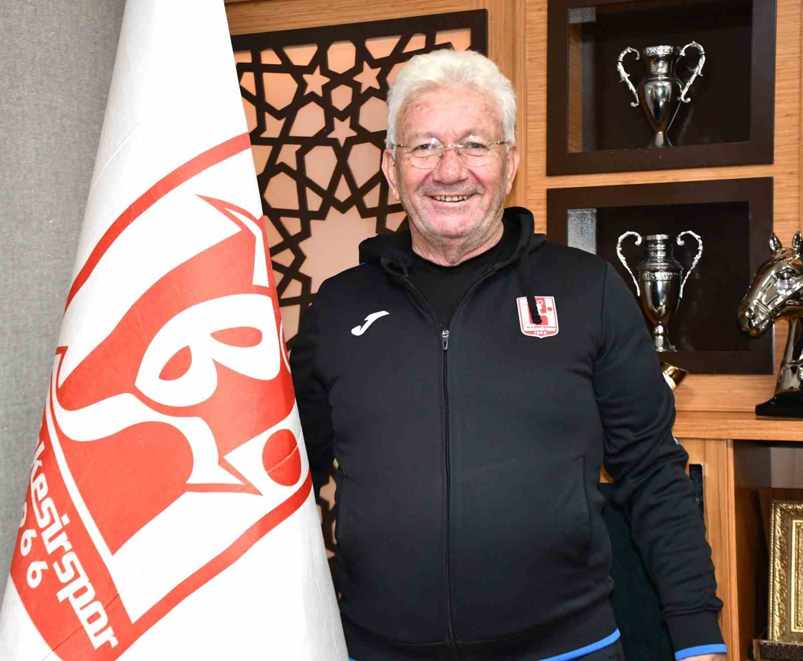 20241127aw338653 0.jpg