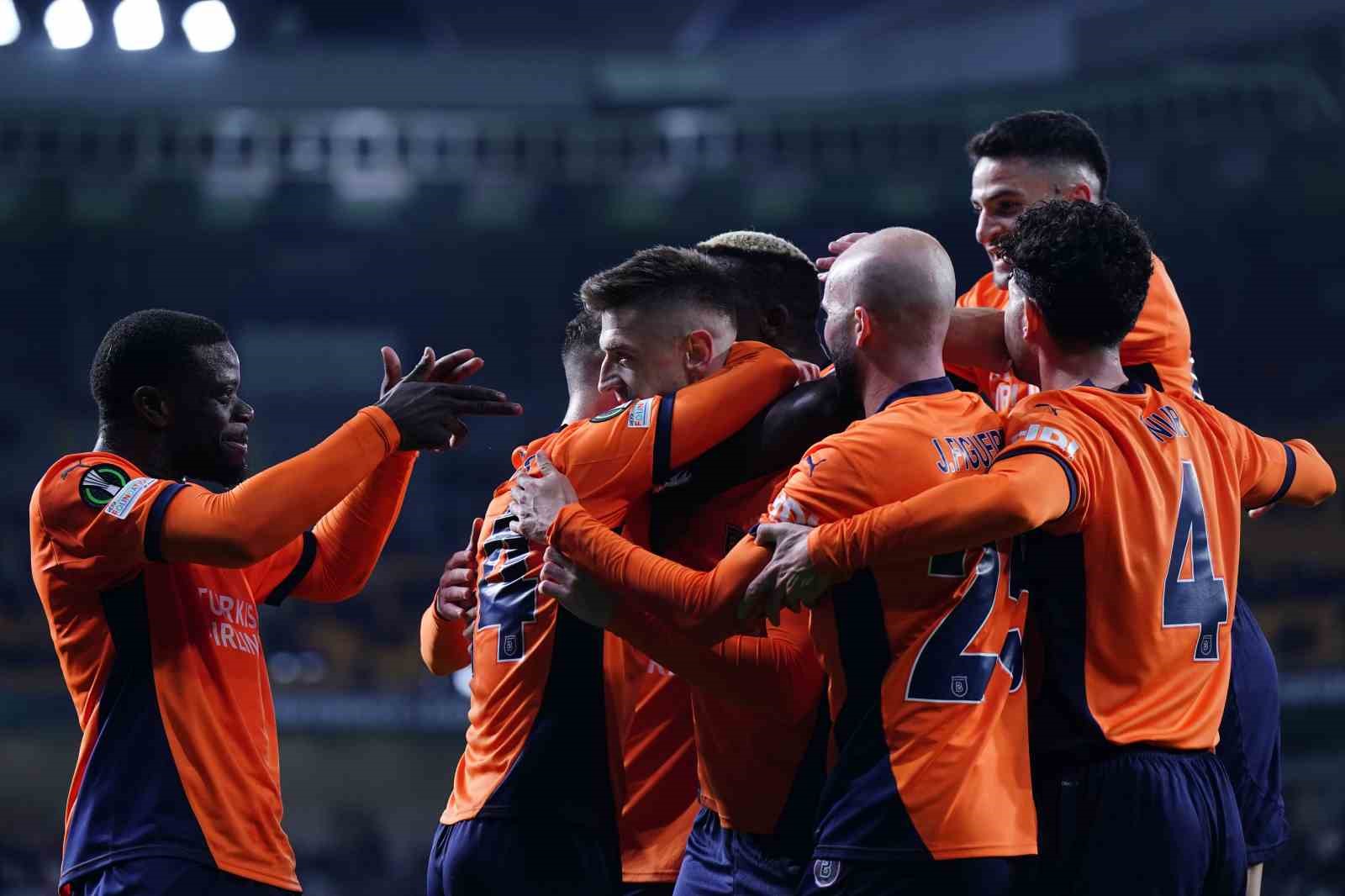 20241127aw338687 0.jpg