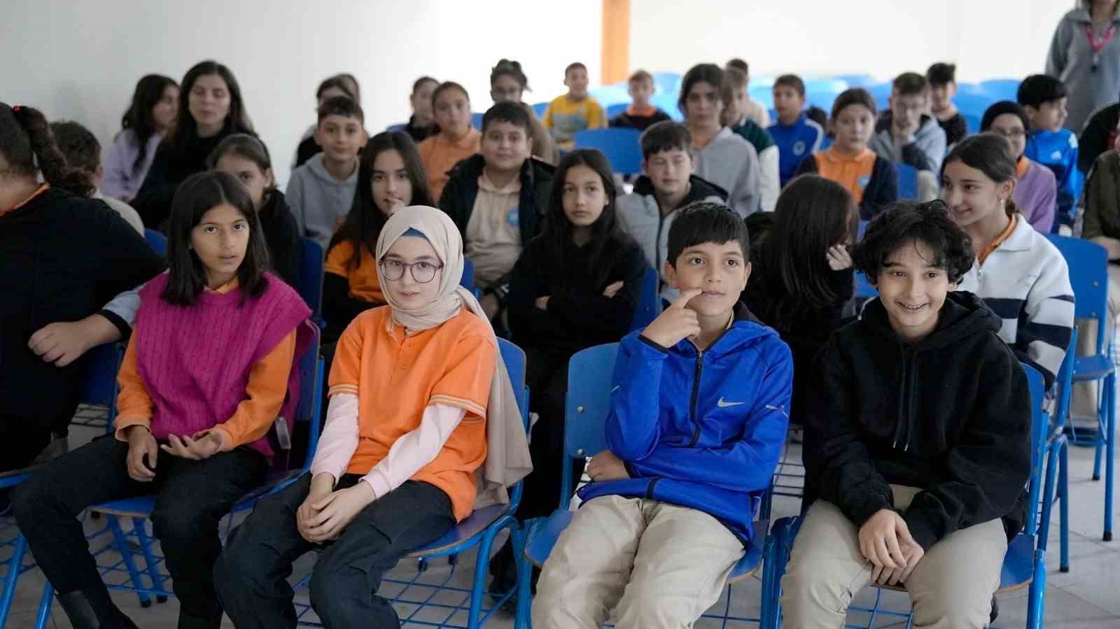 20241128aw338948 0.jpg