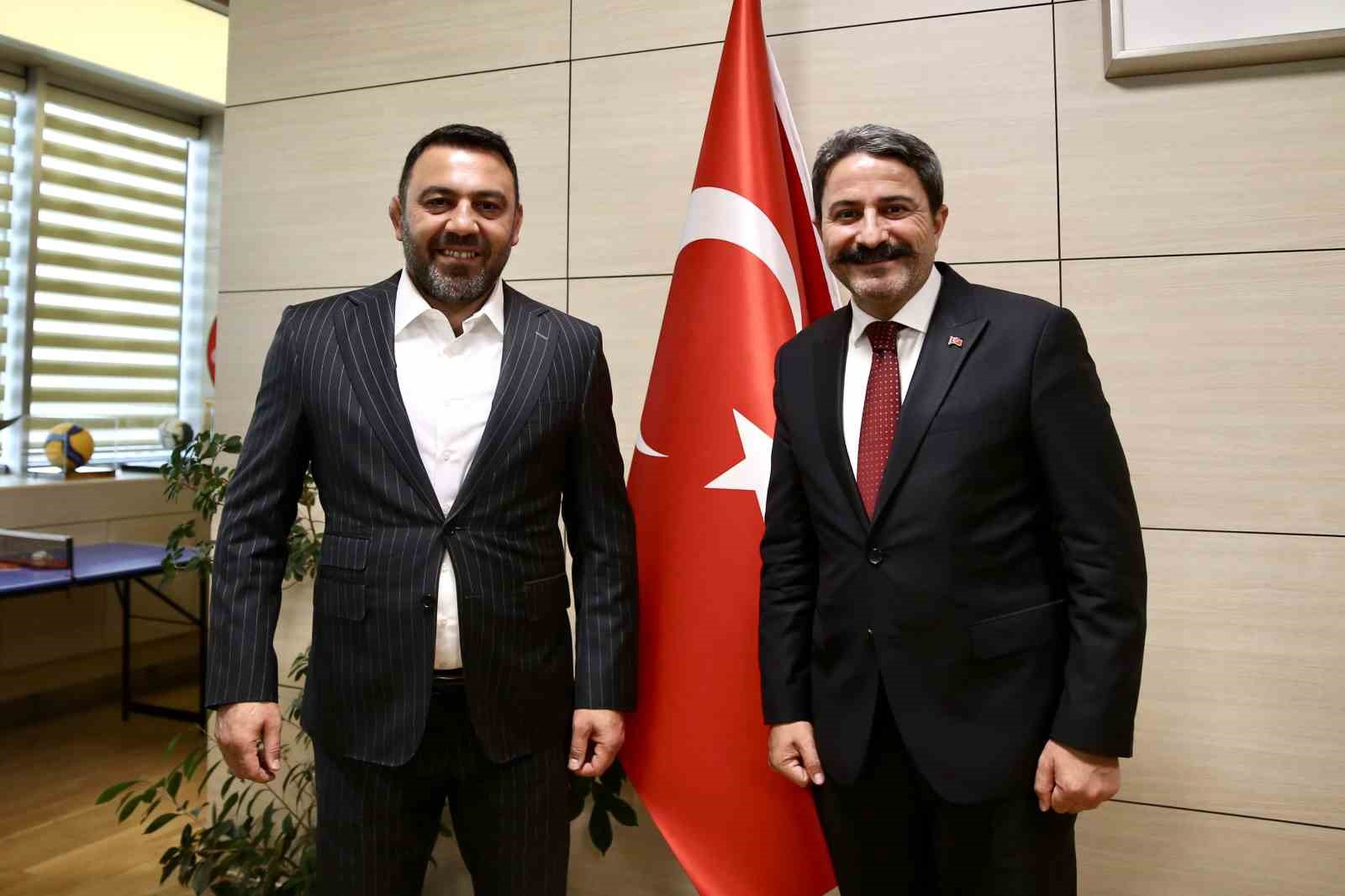 20241129aw339736 0.jpg