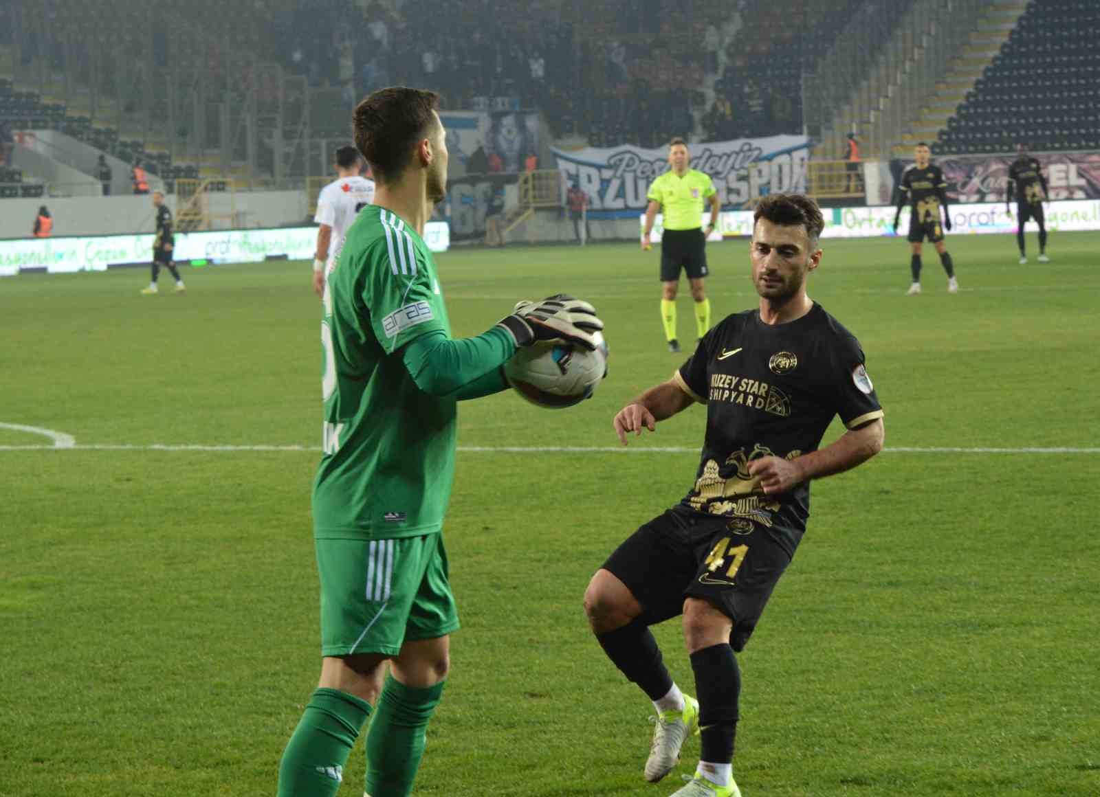 20241130aw340822 0.jpg