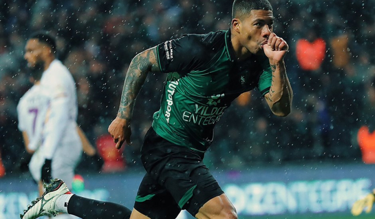 Douglas Tanque geri dönüyor