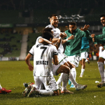 Kocaelispor deplasmanda Sakaryasporu 1 0 yenerek liderliğe yükseldi