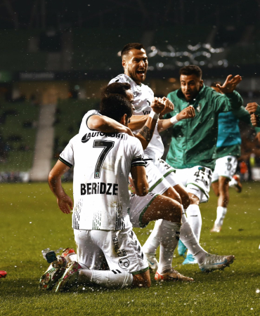 Kocaelispor deplasmanda Sakaryasporu 1 0 yenerek liderliğe yükseldi