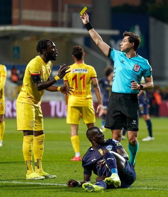 20241203aw342210 0.jpg